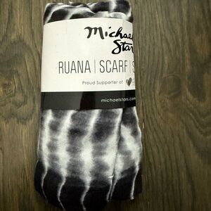Michael Stars Black and White Tie Dye Ruana Scarf